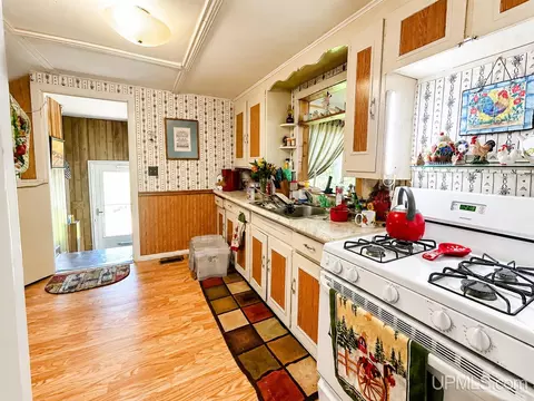 Kitchen - N678 Stone, Rapid River, MI 49878 photo 1 of 2