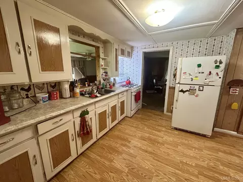 Kitchen - N678 Stone, Rapid River, MI 49878 photo 2 of 2