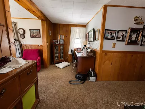 Entry Way - N678 Stone, Rapid River, MI 49878 photo 4 of 4