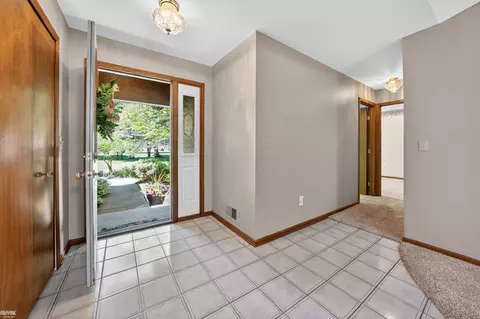 Entry Way - 6440 Benoit, Clay, MI 48001 photo 1 of 1