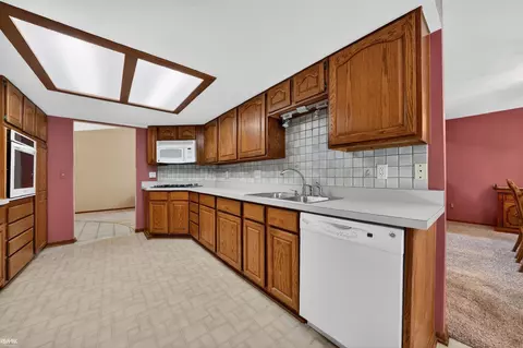 Kitchen - 6440 Benoit, Clay, MI 48001 photo 2 of 4