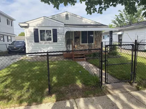 616 S 21st, Saginaw, MI 48601