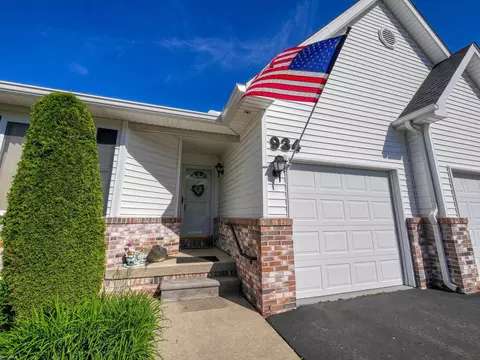 934 Lighthouse, Marysville, MI 48040