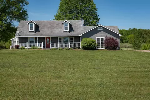 3461 N Hoover, Gladwin, MI 48624