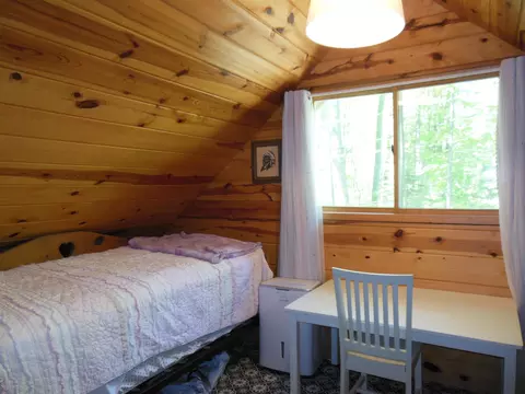 Bedroom - 4760 Harrison, Harrison, MI 48625 photo 4 of 5