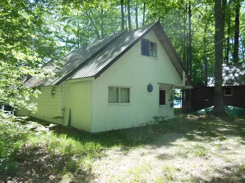 Exterior - 4760 Harrison, Harrison, MI 48625 photo 4 of 11