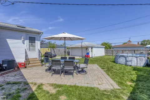Exterior - 18029 Rainbow, Fraser, MI 48026 photo 5 of 6
