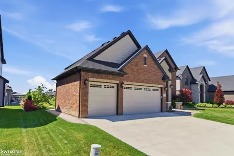 Exterior - 17206 Crittenden, Macomb, MI 48044 photo 3 of 10