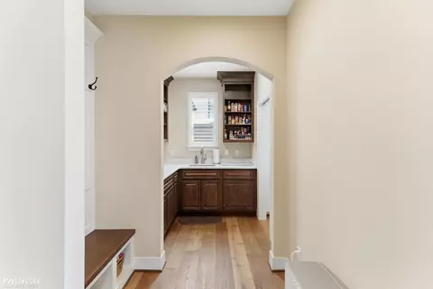 Entry Way - 17206 Crittenden, Macomb, MI 48044 photo 5 of 8