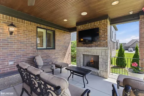 Exterior - 17206 Crittenden, Macomb, MI 48044 photo 10 of 10