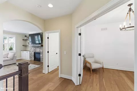 Entry Way - 17206 Crittenden, Macomb, MI 48044 photo 2 of 8