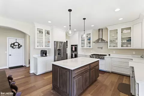 Kitchen - 17206 Crittenden, Macomb, MI 48044 photo 2 of 7