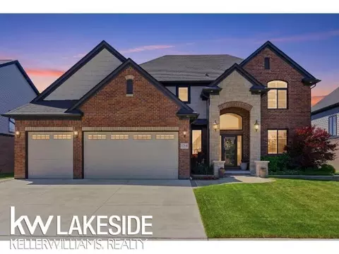 17206 Crittenden, Macomb, MI 48044