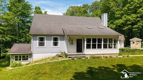 14297 Hickory Hl, Manitou Beach, MI 49253