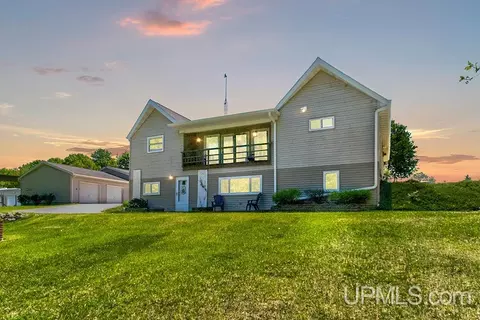 N14902 County 566, Powers, MI 49874
