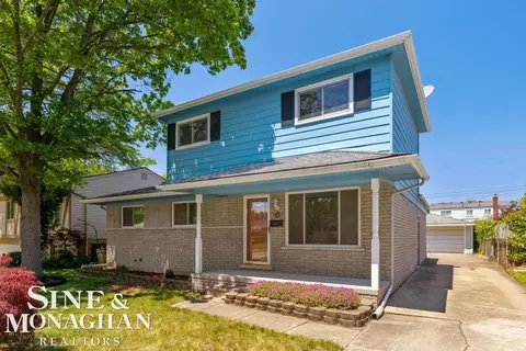 22929 Clairwood, Saint Clair Shores, MI 48080