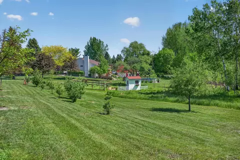 Exterior - 637 Riverview, Gladwin, MI 48624 photo 16 of 24