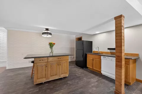 Kitchen - 637 Riverview, Gladwin, MI 48624 photo 4 of 4