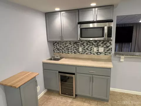 1128 E, Iron Mountain, MI 49801 photo 35