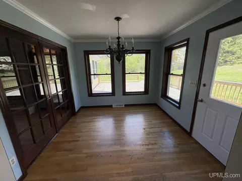 1128 E, Iron Mountain, MI 49801 photo 32