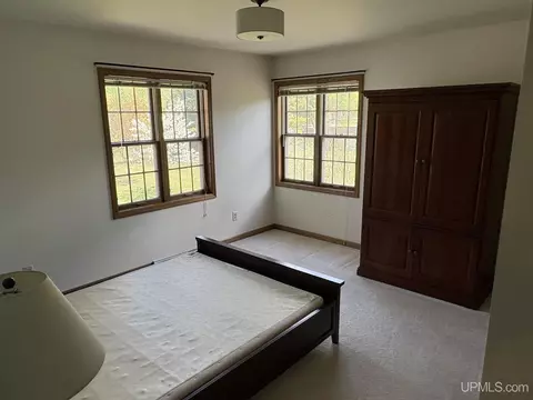 1128 E, Iron Mountain, MI 49801 photo 27