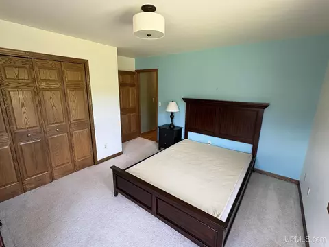 1128 E, Iron Mountain, MI 49801 photo 28