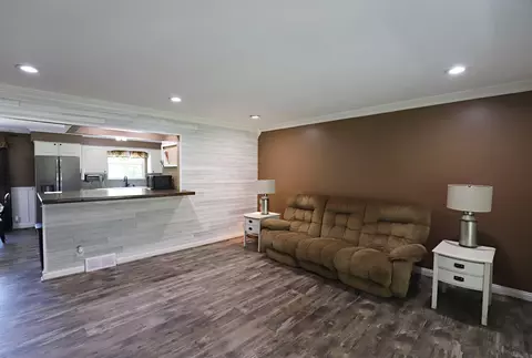 Living - 6285 Chicago, Flushing, MI 48433 photo 1 of 3