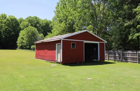 Other - 6285 Chicago, Flushing, MI 48433 photo 6 of 7
