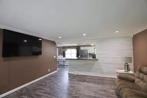 Other - 6285 Chicago, Flushing, MI 48433 photo 1 of 7