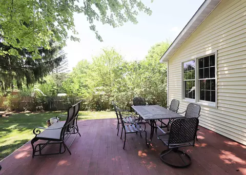 Exterior - 1536 Suzanne, Flushing, MI 48433 photo 14 of 17