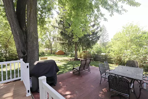 Exterior - 1536 Suzanne, Flushing, MI 48433 photo 15 of 17