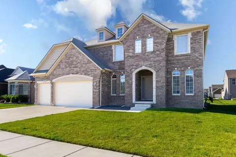 Exterior - 19221 Thompson, Macomb, MI 48042 photo 2 of 7