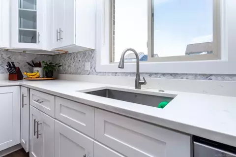 Kitchen - 19221 Thompson, Macomb, MI 48042 photo 2 of 2