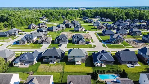 View/Area - 19221 Thompson, Macomb, MI 48042 photo 9 of 10