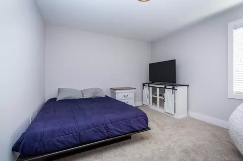 Bedroom - 19221 Thompson, Macomb, MI 48042 photo 7 of 8