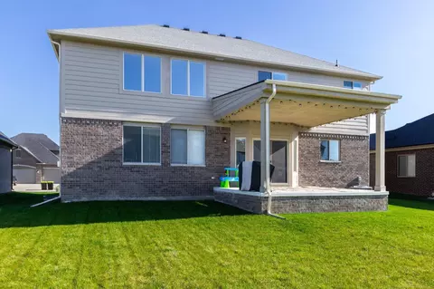 Exterior - 19221 Thompson, Macomb, MI 48042 photo 5 of 7