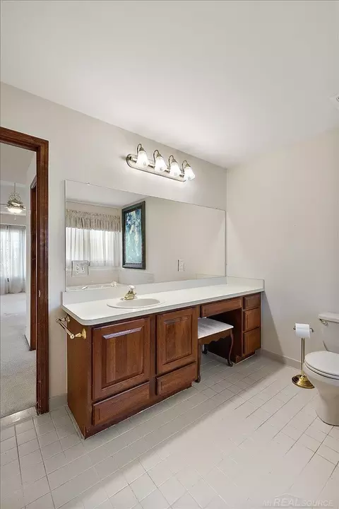 Bath - 17836 Nick, Macomb, MI 48044 photo 9 of 10