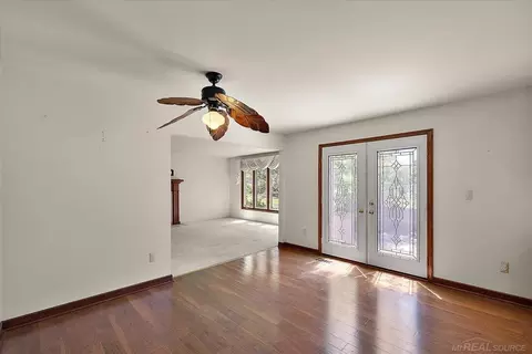 Living - 17836 Nick, Macomb, MI 48044 photo 7 of 7