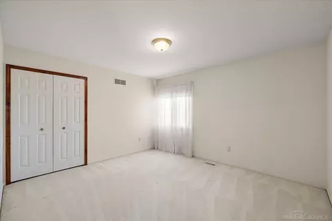 Bedroom - 17836 Nick, Macomb, MI 48044 photo 2 of 10