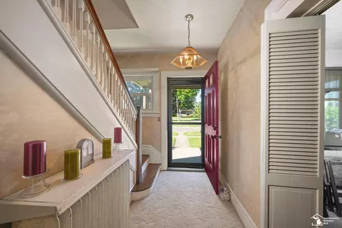 Entry Way - 303 E 6th, Monroe, MI 48161 photo 1 of 6