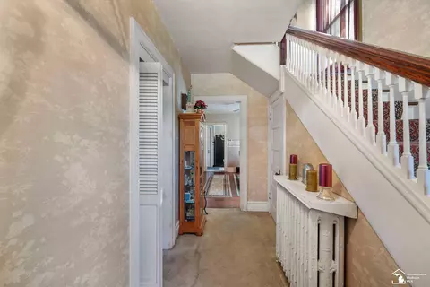 Entry Way - 303 E 6th, Monroe, MI 48161 photo 2 of 6