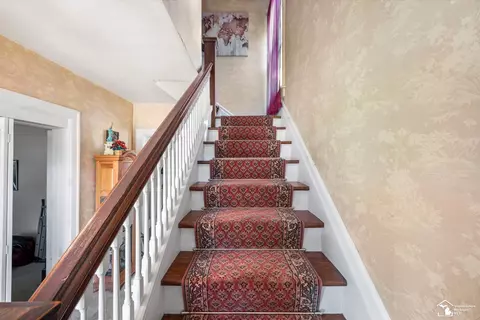 Entry Way - 303 E 6th, Monroe, MI 48161 photo 3 of 6