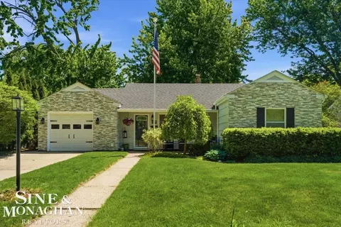 1413 Minnesota, Marysville, MI 48040