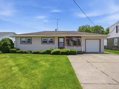 7589 Colony, Algonac, MI 48001