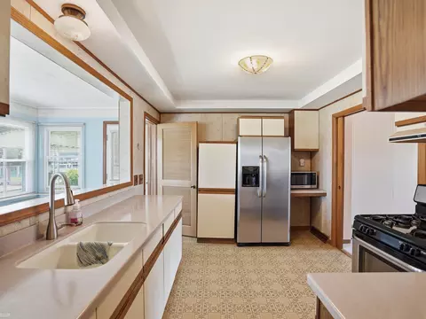 Kitchen - 7589 Colony, Algonac, MI 48001 photo 4 of 4