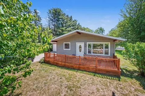 2792 E Miller, Midland, MI 48640
