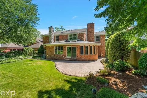 Exterior - 100 Moran, Grosse Pointe Farms, MI 48236 photo 10 of 11