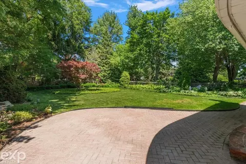 Exterior - 100 Moran, Grosse Pointe Farms, MI 48236 photo 11 of 11