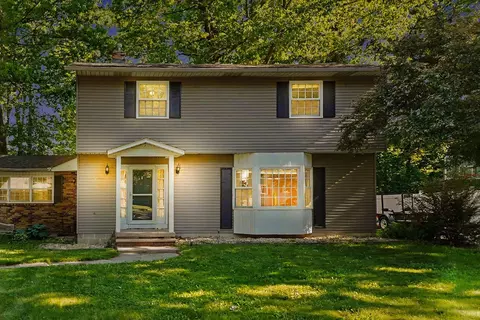 3035 Crestwood, Bay City, MI 48706