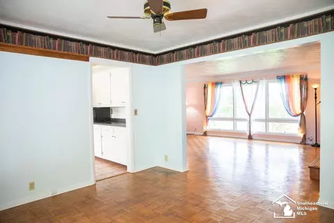 Living - 4666 E Dunbar Rd, Monroe, MI 48161 photo 4 of 5
